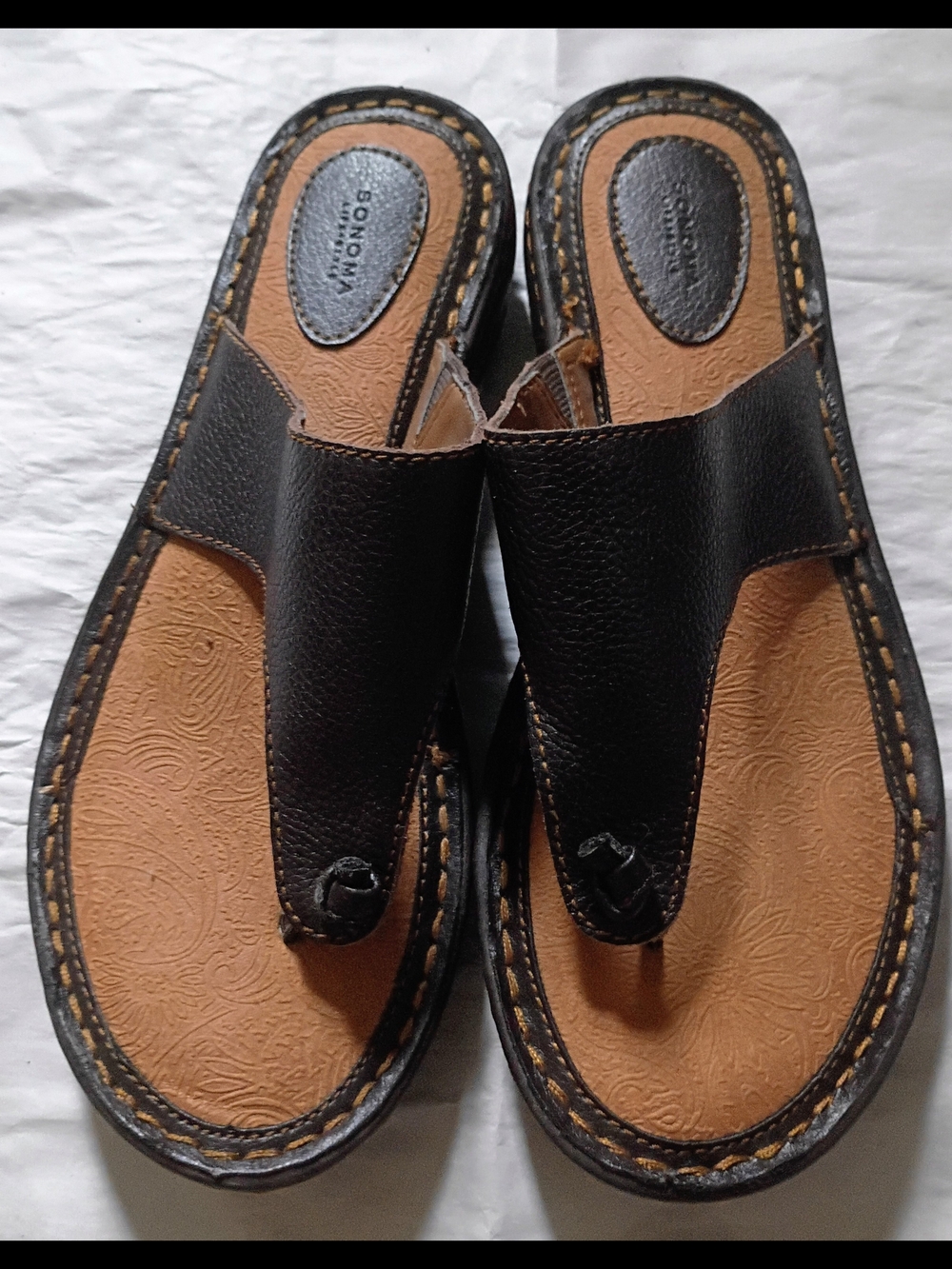 Sonoma Women's Black Leather Toe-Post Sandals